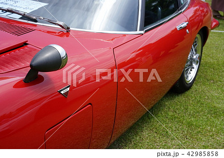 トヨタ2000GTソーラーレッド希少車昭和の名車リトラクタブルヘッドライト最上の高性能車流麗な曲線美 トヨタ2000GTソーラーレッド希少車昭和の名車リトラクタブルヘッドライト最上の高性能車流麗な曲線美 42985858