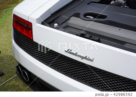 ランボルギーニガヤルドLP550-2トリコローレ世界150台限定イタリア統一150周年記念特別仕様車 ランボルギーニガヤルドLP550-2トリコローレ世界150台限定イタリア統一150周年記念特別仕様車 42986592