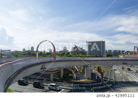 南大沢輪舞歩道橋から見る市街風景 42995111
