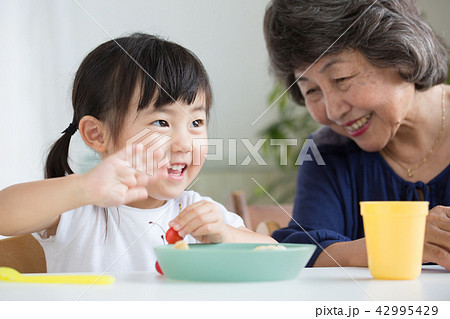 仲良し家族 42995429