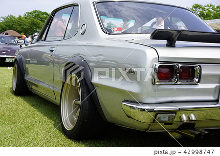 マイナーチェンジを受けたスカイラインGT-Rハコスカ70mmホイールベースを短縮2ドアハードトップ マイナーチェンジを受けたスカイラインGT-Rハコスカ70mmホイールベースを短縮2ドアハードトップ 42998747