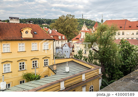 View of Old Prague at dawn from Charles Bridge 43000589