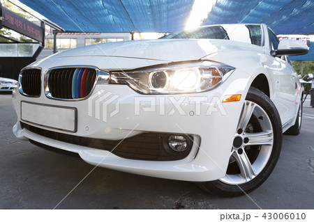 自動車 BMW 320D 43006010