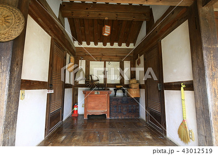 古典的な 韓屋 伝統 43012519