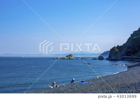 黒が浜と釣り人 43013699
