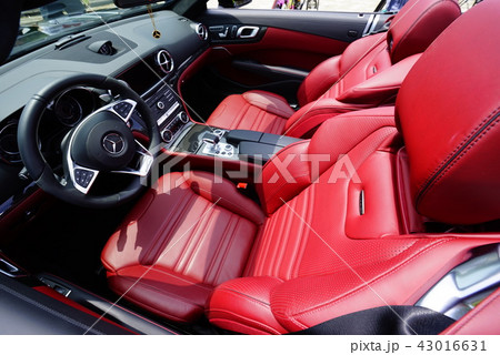 見た夢を形にスポーツスピリット溢れる走りと至高のドライビングプレジャーメルセデスAMG SL63 43016631