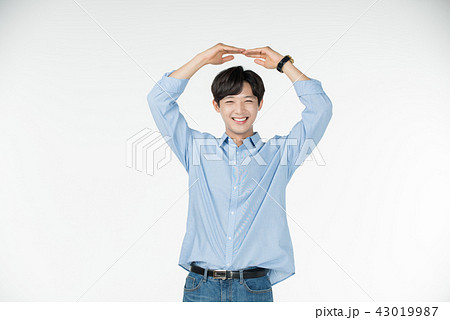 大学生 表情 男 43019987