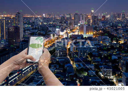 Tecnology communication hand using cellphone Tecnology communication hand using cellphone 43021005