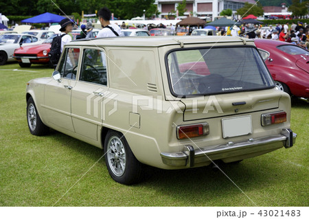 イタリア国内で原型をとどめた個体がない1968年式アルファロメオ ジュリアスーパー ジャルディネッタ イタリア国内で原型をとどめた個体がない1968年式アルファロメオ ジュリアスーパー ジャルディネッタ 43021483