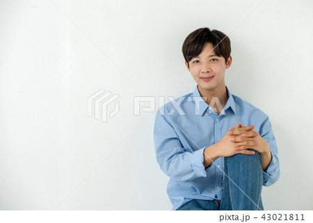 表情 喜び うれしさ 43021811