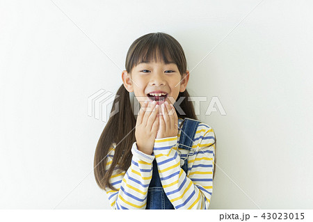 女の子 43023015