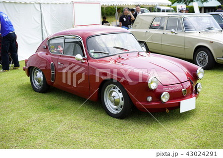 アルピーヌA106ミッレ・ミリアFRP製ボディーはスペシャルの伝統を受け継ぐ最初の市販モデル1959 アルピーヌA106ミッレ・ミリアFRP製ボディーはスペシャルの伝統を受け継ぐ最初の市販モデル1959 43024291