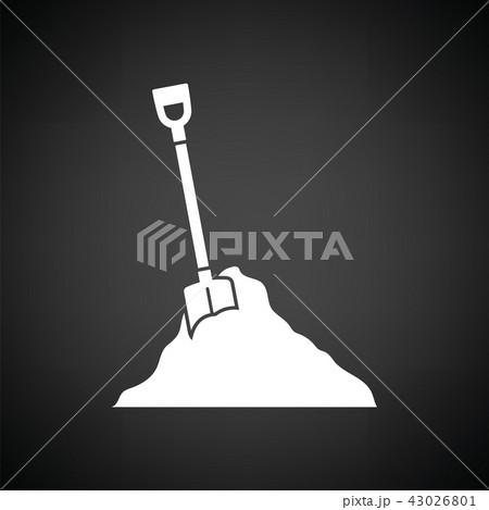 Icon of Construction shovel and sand 43026801