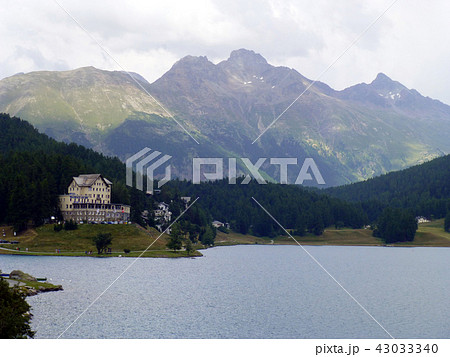 サンモリッツ　湖　ヨット　スイス観光 43033340