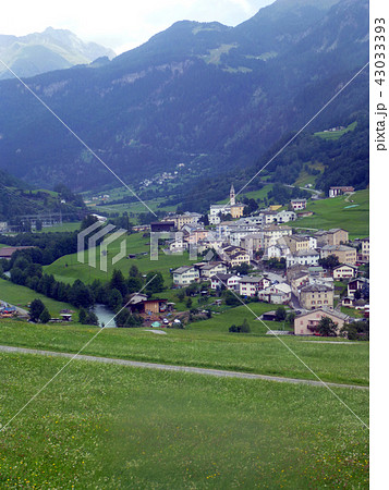 スイスアルプス　ベルニナ急行　スイス　北イタリア 43033393