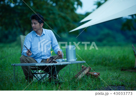 キャンプ 男性 キャンプ 男性 43033773