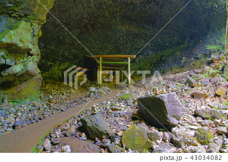 【天岩戸神社 天安河原宮】 宮崎県西臼杵郡高千穂町岩戸 43034082