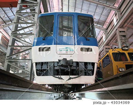 ボルネオの車両基地 ボルネオの車両基地 43034369