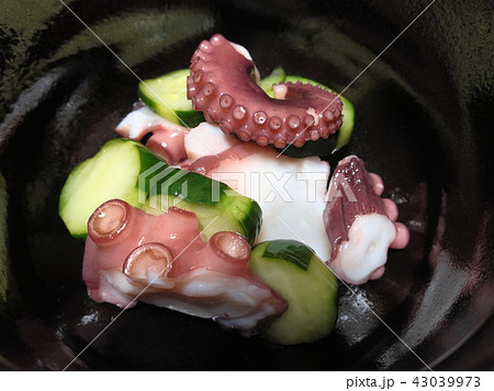 家庭的で素朴な自宅調理の「明石ダコのタコ酢」 家庭的で素朴な自宅調理の「明石ダコのタコ酢」 43039973