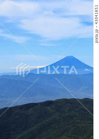 国師ヶ岳から望む富士山 大弛峠~国師ヶ岳 国師ヶ岳から望む富士山 大弛峠~国師ヶ岳 43041651