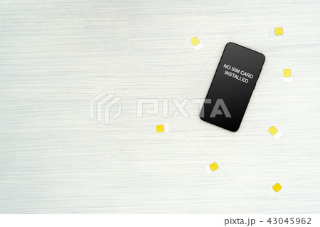 Switching SIM cards in smartphone 43045962