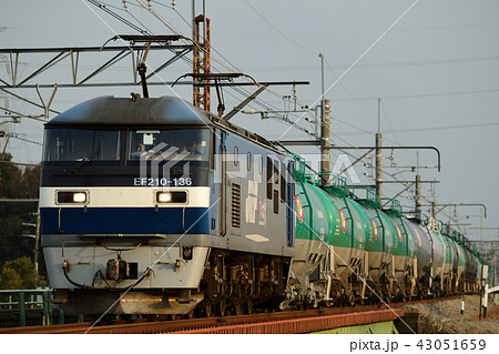 EF210牽引の石油輸送列車 43051659
