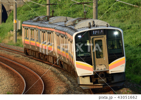 新潟地区の最新型電車 E129系 新潟地区の最新型電車 E129系 43051662