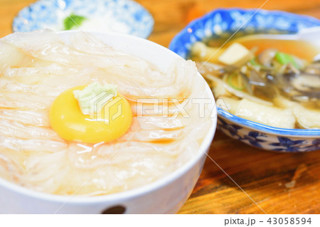 平目の漬け丼 平目の漬け丼 43058594