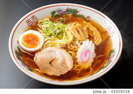 しょうゆラーメン しょうゆラーメン 43059538