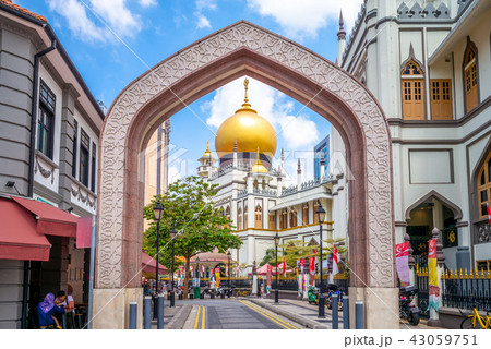 street view of singapore with Masjid Sultan street view of singapore with Masjid Sultan 43059751