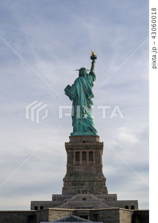 Statue of Liberty in NYC 43060018