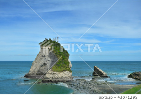 千葉県 外房 いすみ市 太東 津々ヶ浦 雀島 夫婦岩 千葉県 外房 いすみ市 太東 津々ヶ浦 雀島 夫婦岩 43071295