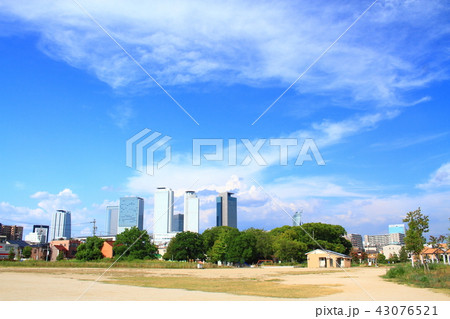 午後の名古屋市　都市風景 43076521