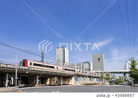 名古屋市都市風景　名駅通り　六反交差点からささしまイブ　グローバルゲートと愛知大学を望む 43088607