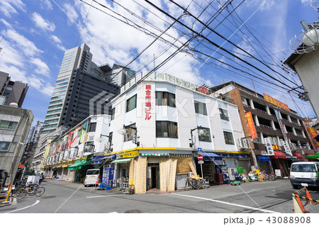 名古屋市中村区名駅　柳橋中央市場　名古屋綜合市場ビル マル中食品センタービルと名古屋駅前高層ビル群 43088908