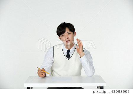 表情 高校生 男 43098902
