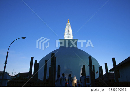 Ruvanvelisaya Anuradhapura Sri Lanka 43099261