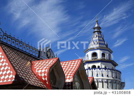 ヴェルニサージュ市場　ヨーロッパ風建築 43100808