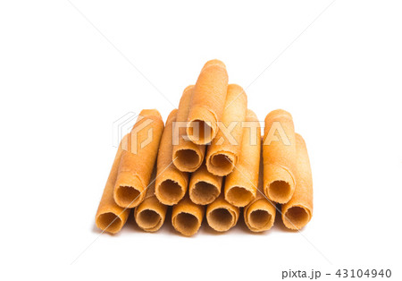 wafer rolls isolated on white background 43104940