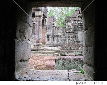 カンボジア　世界遺産アンコール遺跡 ジャッジメントテンプル～トゥームレイダー舞台～ 43121105