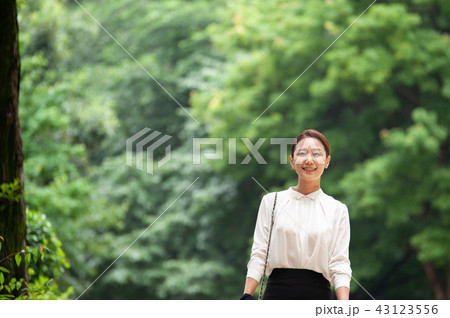 女性 女 女の子 43123556