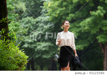 女性 女 女の子 43123560
