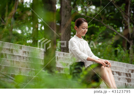 女性 女 女の子 43123795
