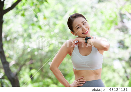 女性 女 女の子 43124181