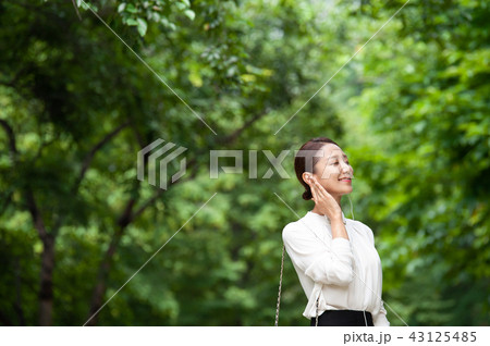 女性 女 女の子 43125485