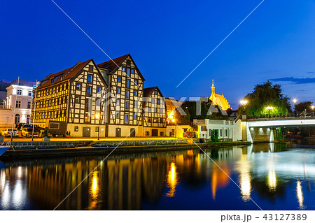 granaries at night in Bydgoszcz, Poland granaries at night in Bydgoszcz, Poland 43127389