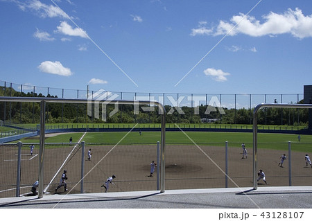 高校野球 スタンド入口から 43128107