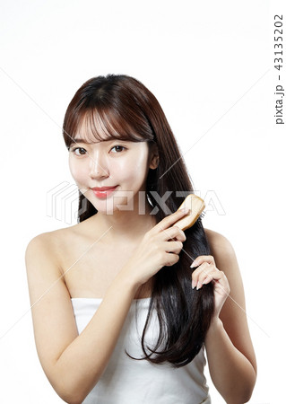 韓国人 ビューティー 若い女性 43135202
