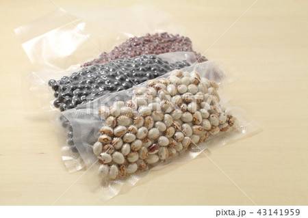 豆、真空パック、乾燥豆、黒豆、あずき、とらまめ、冷凍冷温保存 43141959
