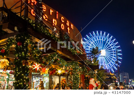 アメリカンビレッジ (夜　12月　北谷　沖縄) 43147000